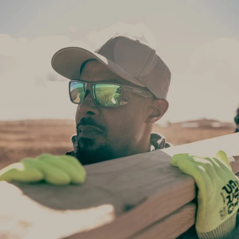 MCR Safety Swagger SR2 Safety Glasses Charcoal with Green Mirror Polarized Lenses - Image 3